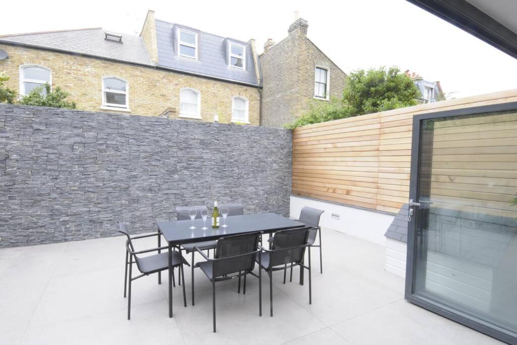 Four Bedroom Modern Victorian Wandsworth House London Kültér fotó